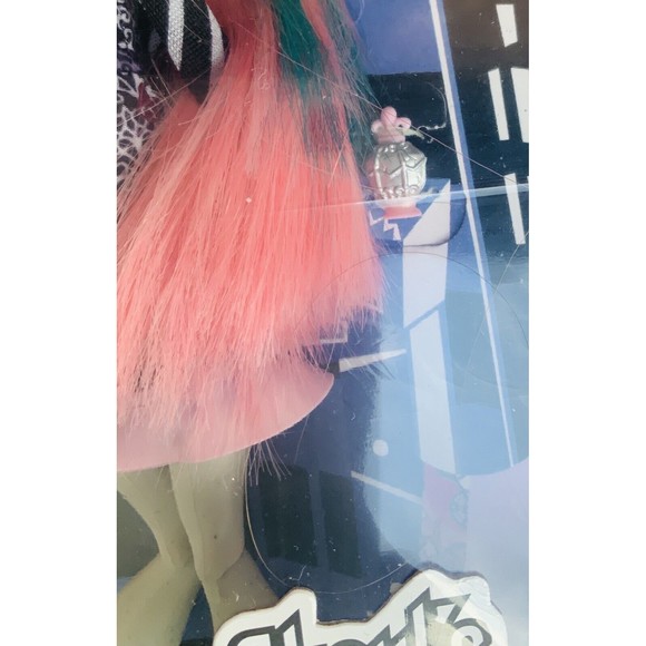 Monster High 2013 Spectra Rochelle Lagoona Ghouls Night Out New in Unopened Box - Picture 6 of 17